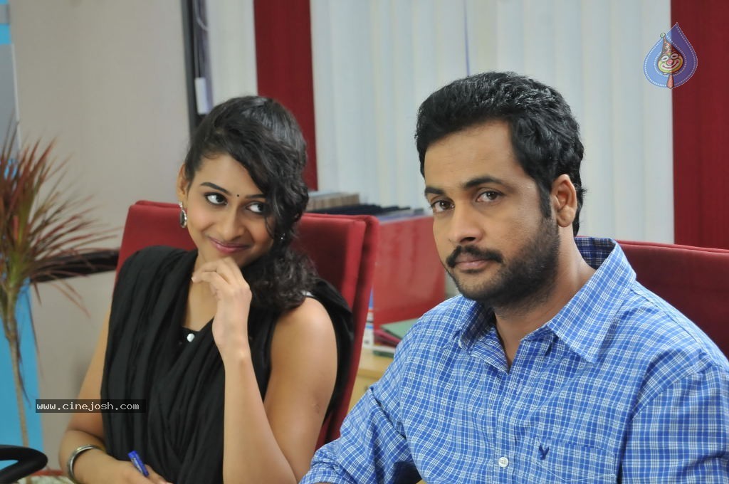 Choosinodiki Choosinantha Movie Stills - 18 / 24 photos