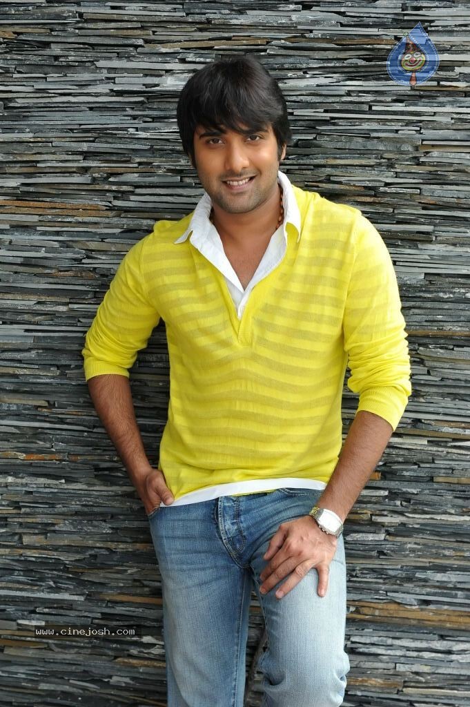 Chukkalanti Ammayi Chakkanaina Abbai Spicy Stills - 23 / 55 photos