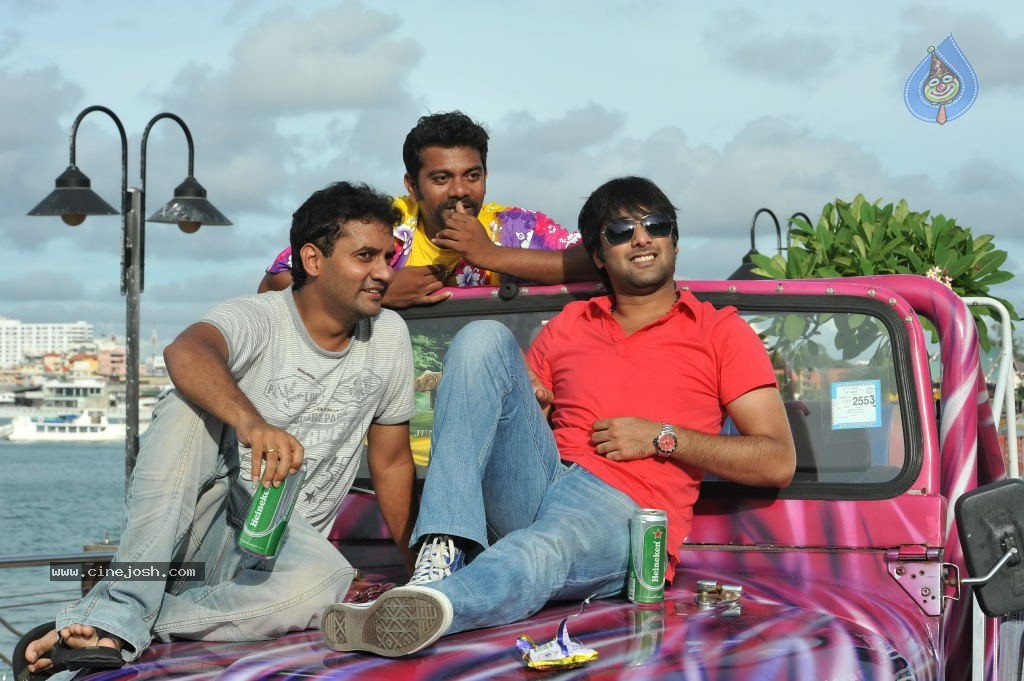 Chukkalanti Ammayi Chakkanaina Abbai Spicy Stills - 25 / 55 photos