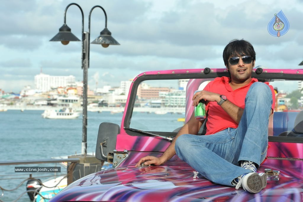 Chukkalanti Ammayi Chakkanaina Abbai Spicy Stills - 34 / 55 photos