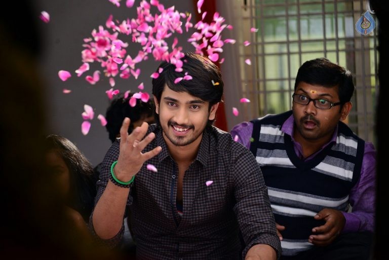 Cinema Choopistha Mava New Pics - 5 / 10 photos