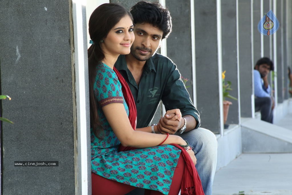 Citizen Movie Stills n Walls - 42 / 50 photos