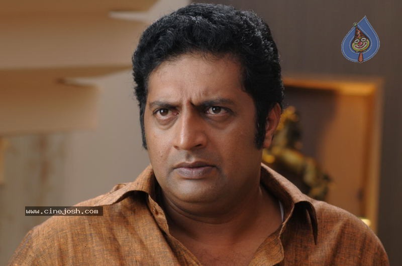 Collector Gari Bharya Movie New Stills - 42 / 56 photos