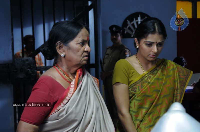 Collector Gari Bharya Movie Stills - 50 / 113 photos