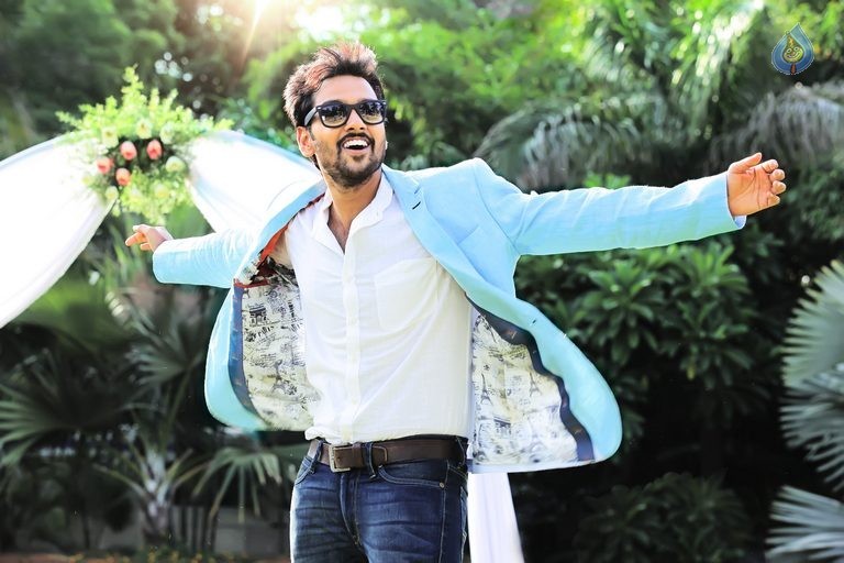 Columbus Posters and Photos - 2 / 8 photos