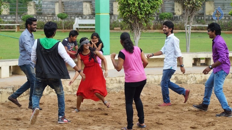 Commitment Movie Photos and Posters - 26 / 36 photos