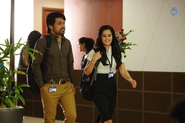 Control C Film Photos and Wallpapers - 5 / 7 photos