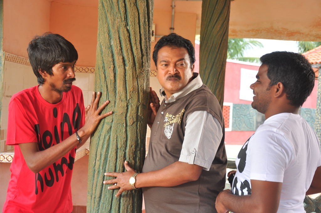 Cool Boys Hot Girls Movie Stills - 23 / 24 photos