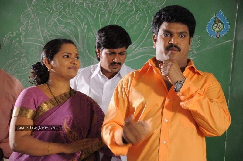 Cricket Girls and Beer Movie Gallery - 46 / 102 photos