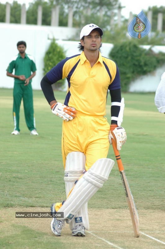 Cricket Girls and Beer Movie Gallery - 57 / 102 photos