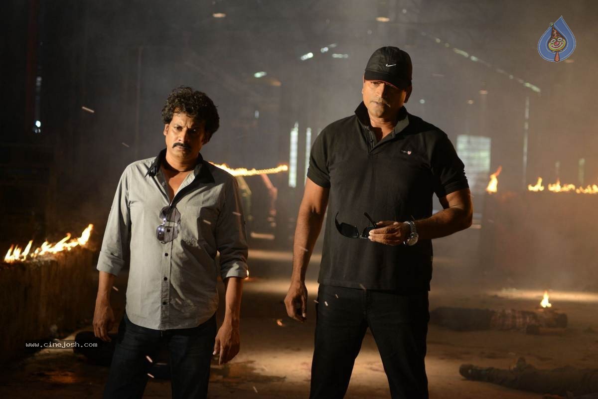 Criminals Movie Stills n Walls - 22 / 50 photos