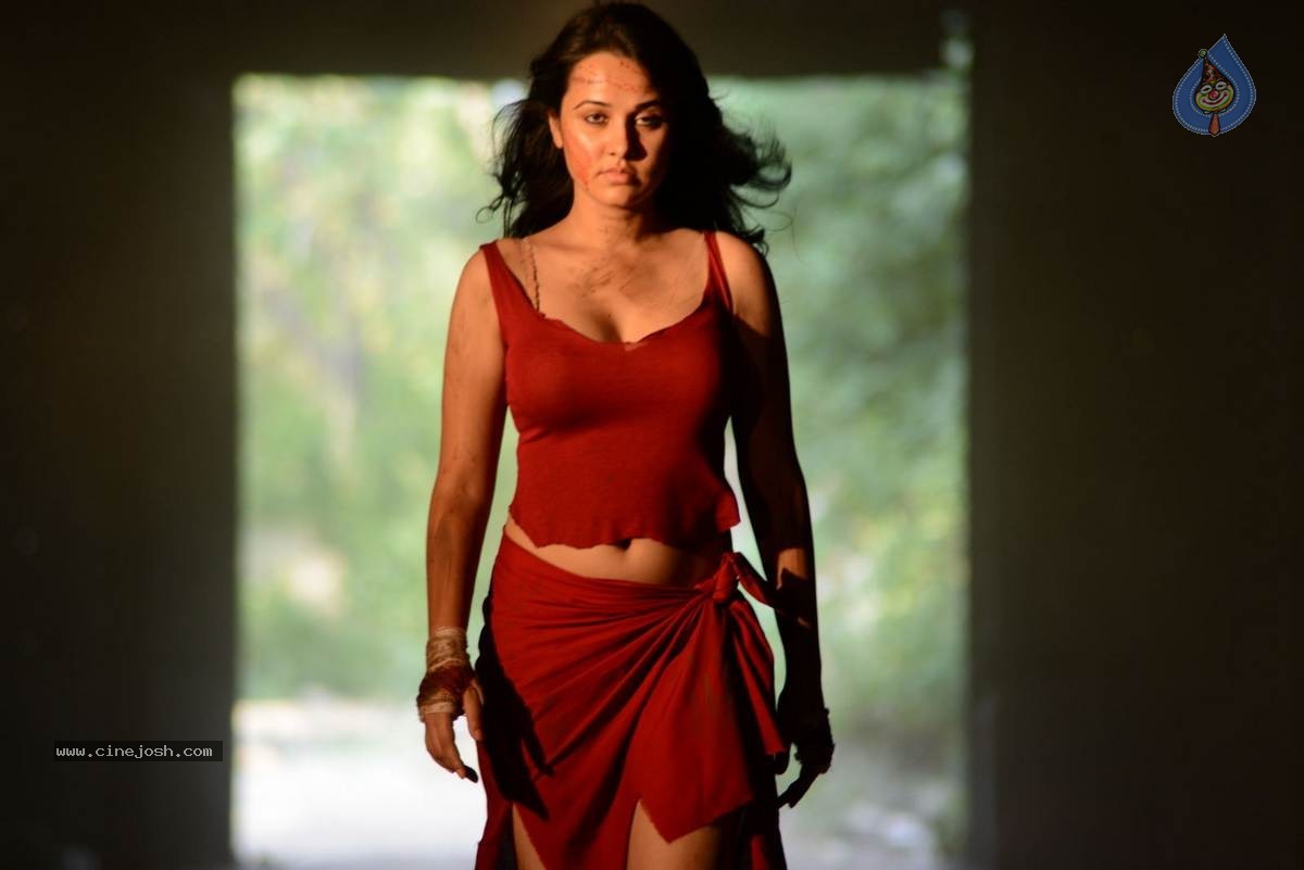 Criminals Movie Stills n Walls - 47 / 50 photos