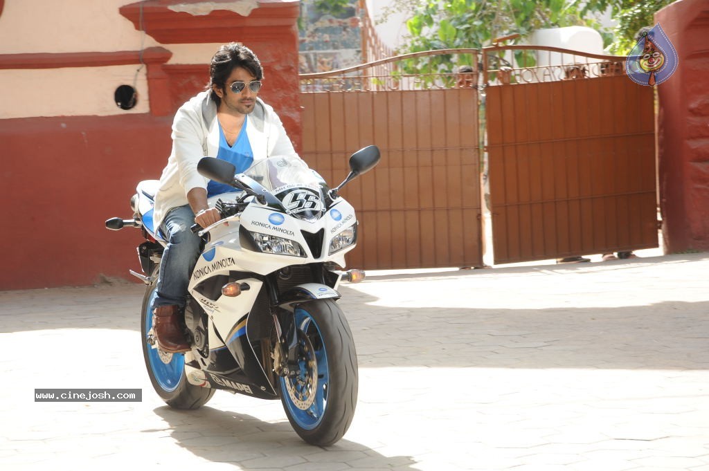 Cut Cheste Movie New Photos - 3 / 20 photos