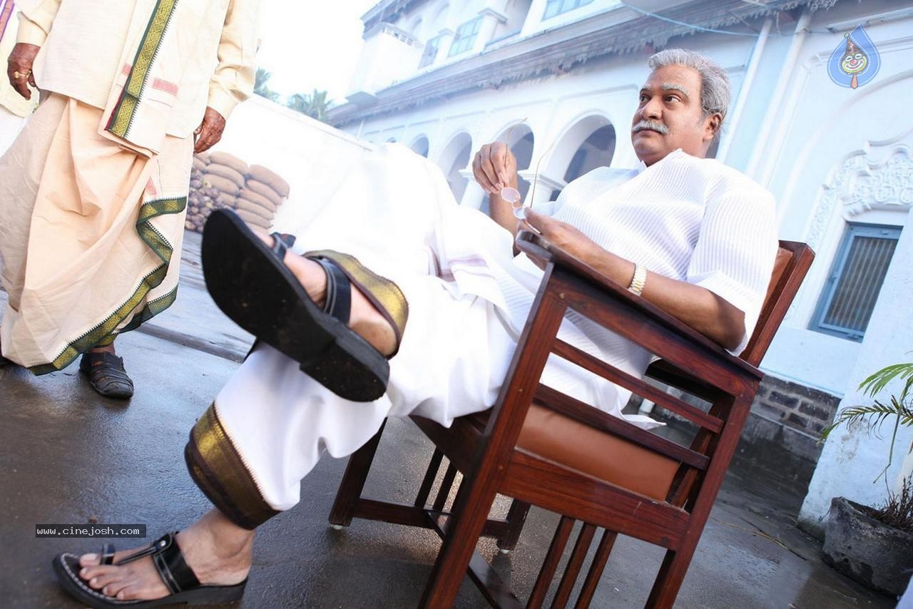 Dagudumutha Dandakor Movie New Photos - 32 / 53 photos