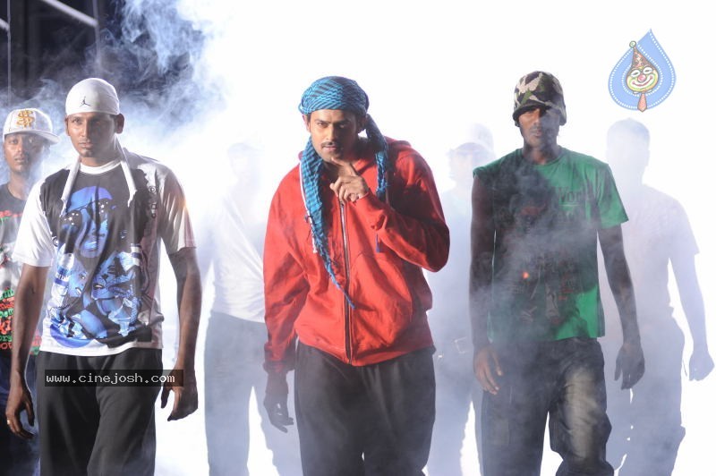 Darling Movie Latest Unseen Gallery - 15 / 28 photos