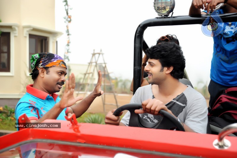 Darling Movie Stills  - 26 / 27 photos