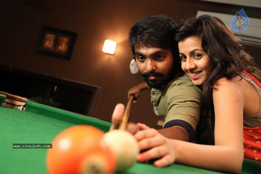 Darling Tamil Movie Stills - 13 / 21 photos