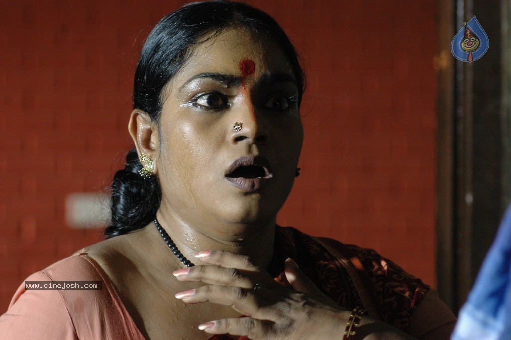 Dasathirigindi Movie Stills - 34 / 56 photos