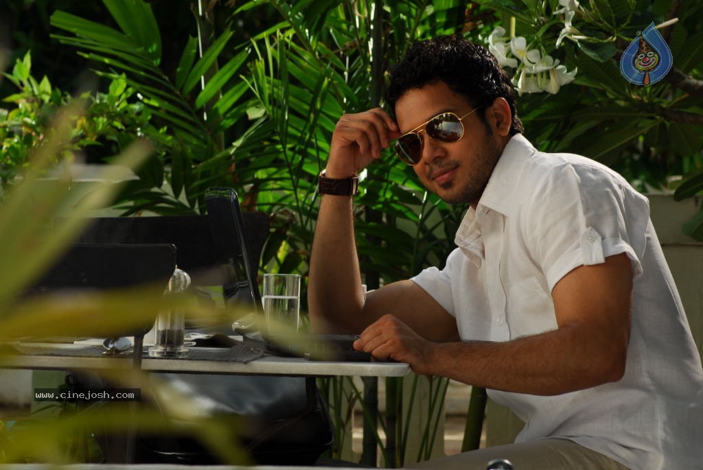 Dear Movie Latest Stills - 33 / 66 photos