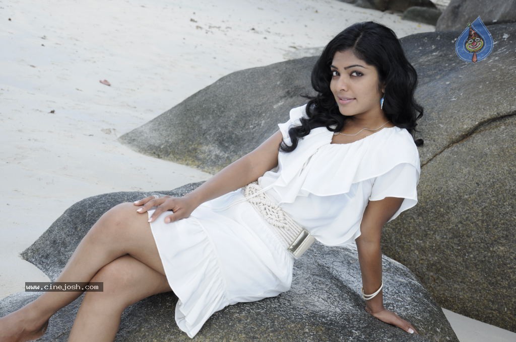 Dear Movie Latest Stills - 41 / 66 photos