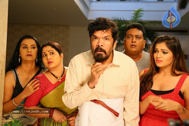 Desamudurs Movie Photos - 5 / 13 photos