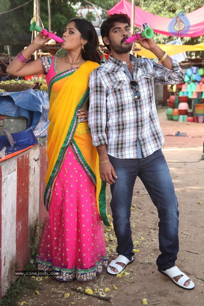 Desingu Raja Tamil Movie Gallery - 36 / 50 photos