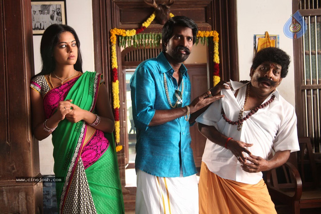 Desingu Raja Tamil Movie New Photos - 40 / 44 photos