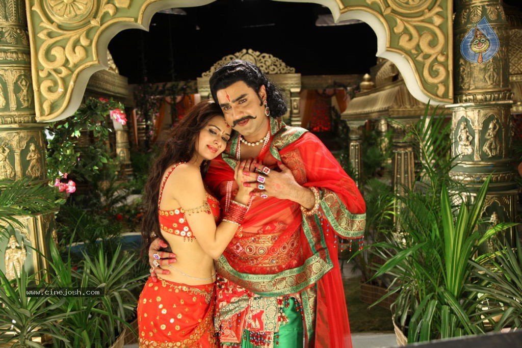 Devaraya Movie Stills - 10 / 21 photos