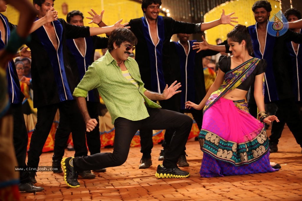 Devudu Chesina Manushulu Movie Photos - 27 / 36 photos