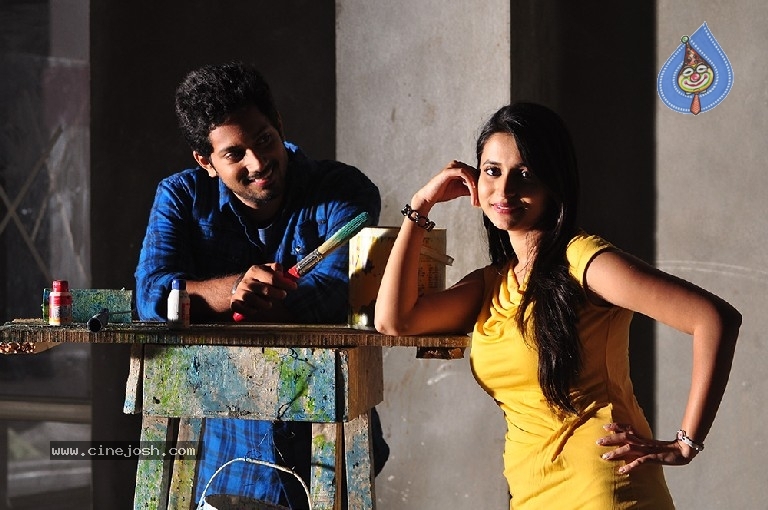 Dhamki Movie Stills - 7 / 9 photos