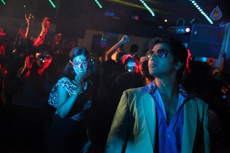 Dhana Dhan Posters and Photos - 15 / 19 photos