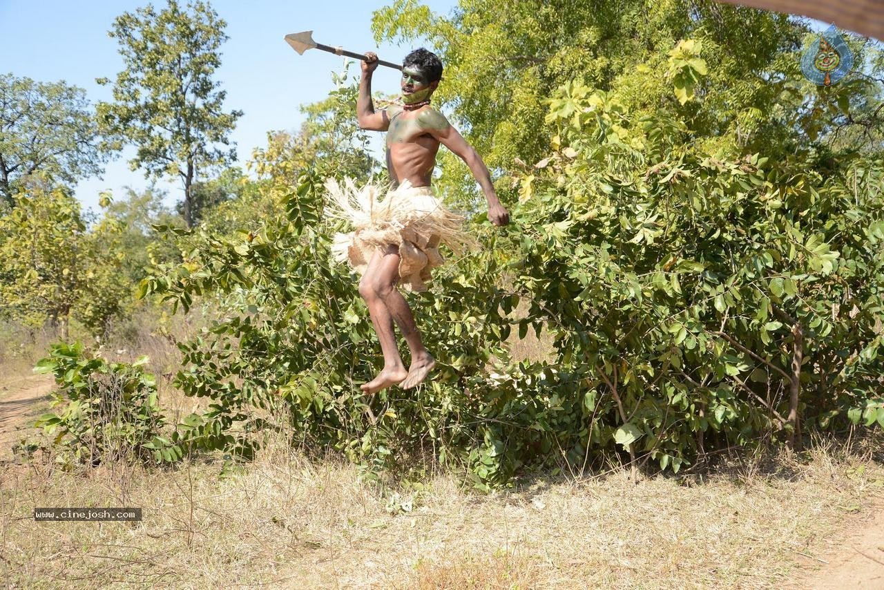 Dhanalakshmi Talupu Tadithey Gallery - 18 / 36 photos