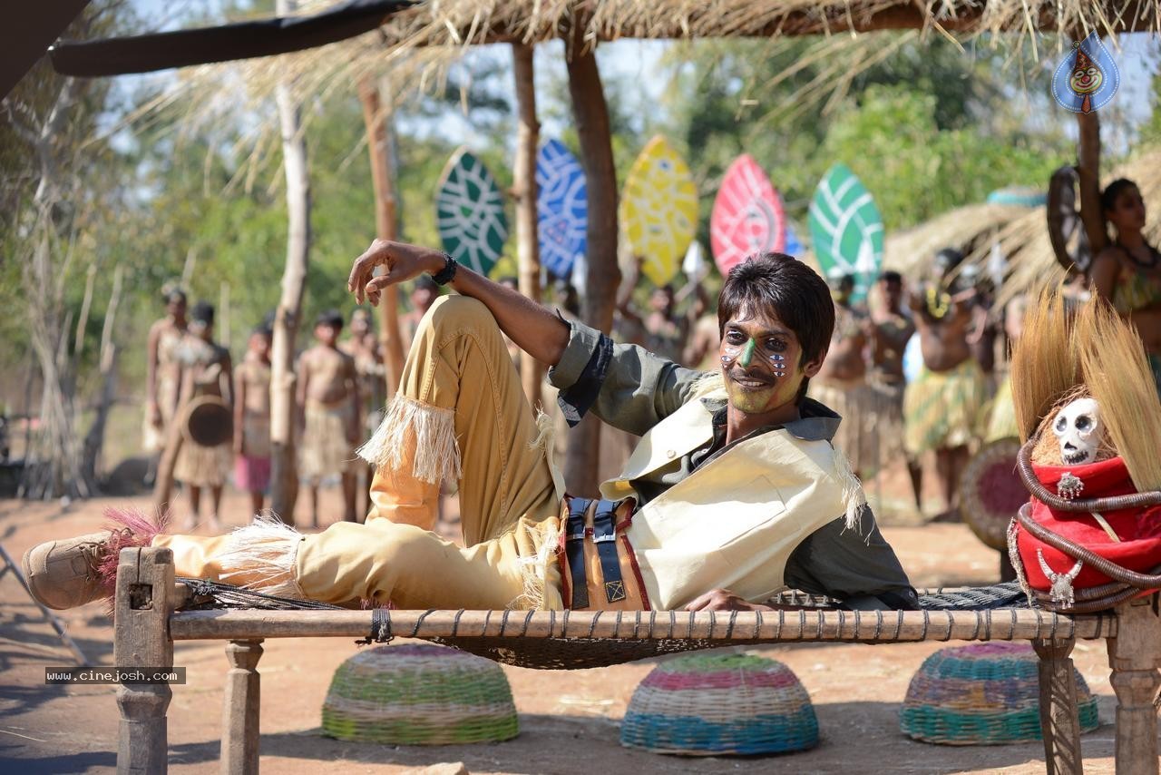 Dhanalakshmi Talupu Tadithey Movie Photos - 16 / 31 photos