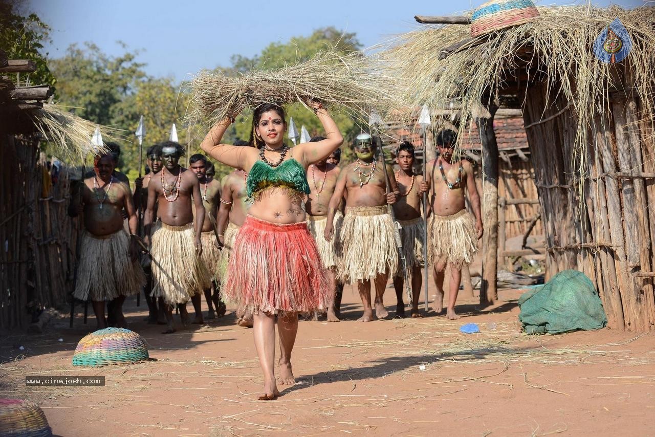 Dhanalakshmi Talupu Tadithey Movie Stills - 16 / 35 photos