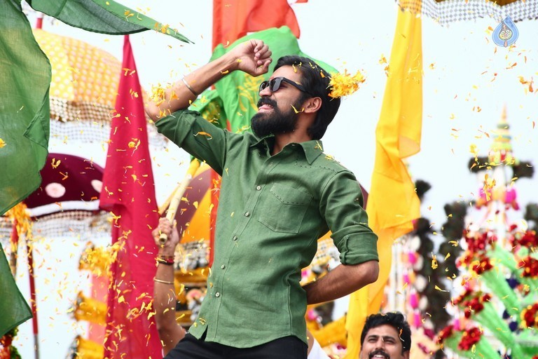 Dharma Yogi Movie Photos - 11 / 20 photos