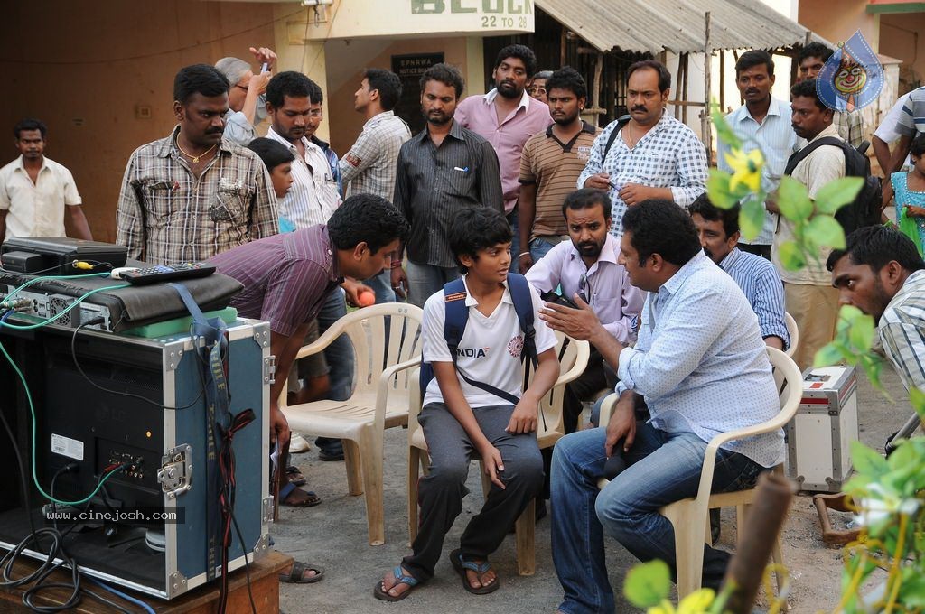 Dhoni Movie Latest Stills - 15 / 86 photos