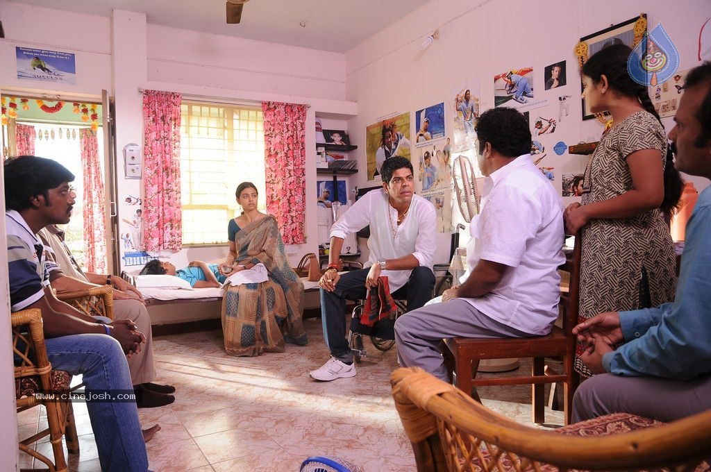 Dhoni Movie Latest Stills - 80 / 86 photos