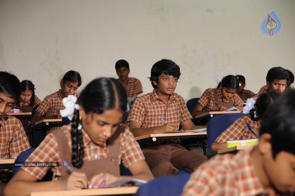 Dhoni Movie Stills - 2 / 9 photos