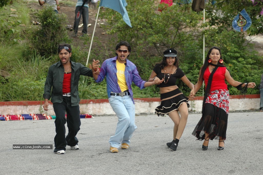 Dhool Movie New Stills - 16 / 43 photos