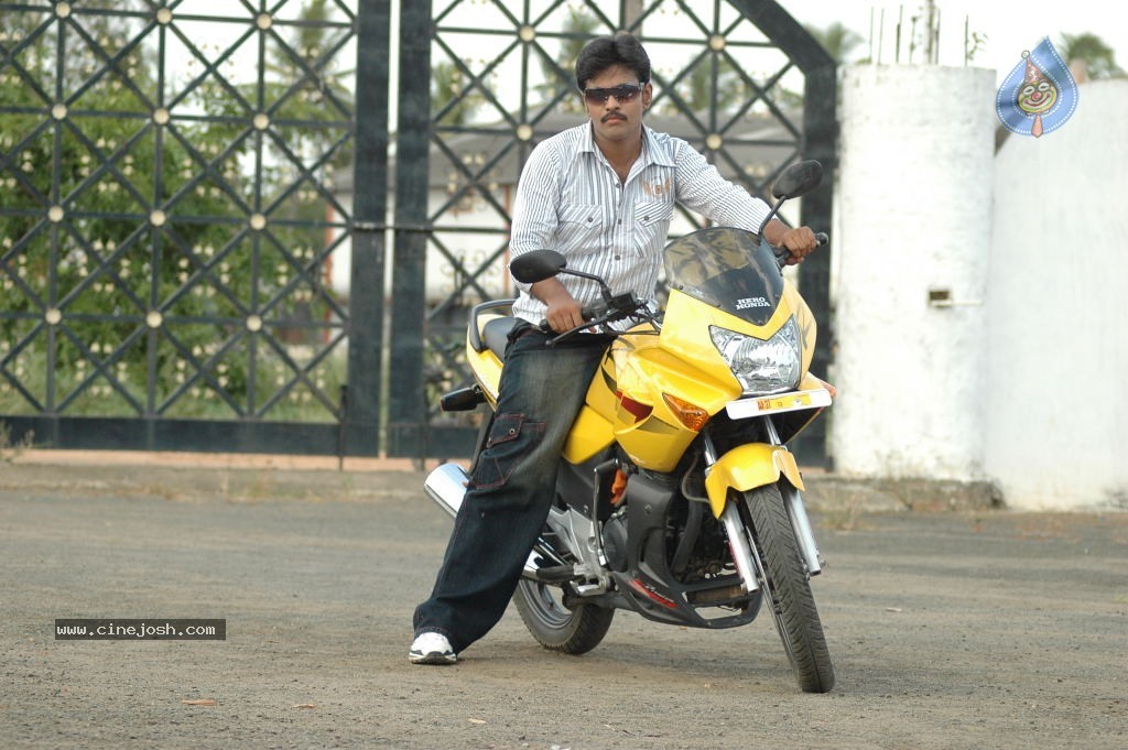 Dhool Movie New Stills - 33 / 43 photos