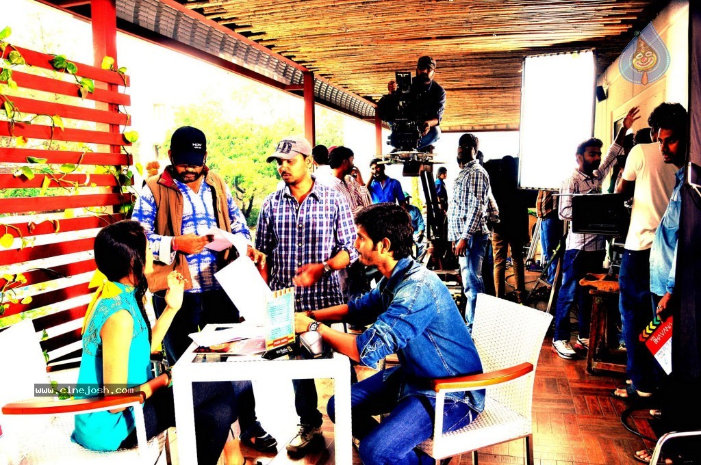 Dil Deewana Movie Stills - 17 / 22 photos