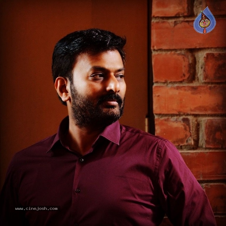 Disco Raja Movie Posters And Stills - 2 / 13 photos