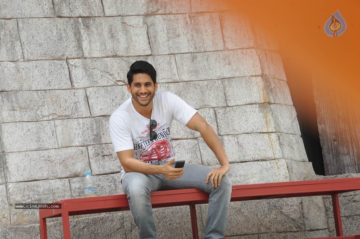 Dohchay New Stills - 2 / 2 photos