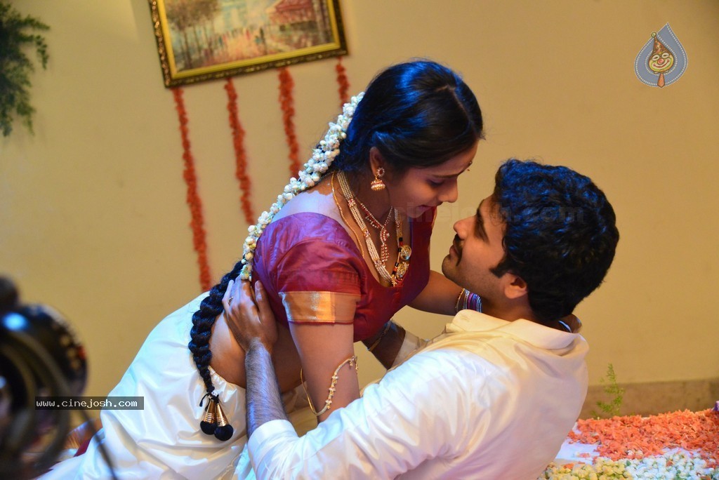 Dollar Ki Maro Vaipu Movie New Photos - 3 / 53 photos