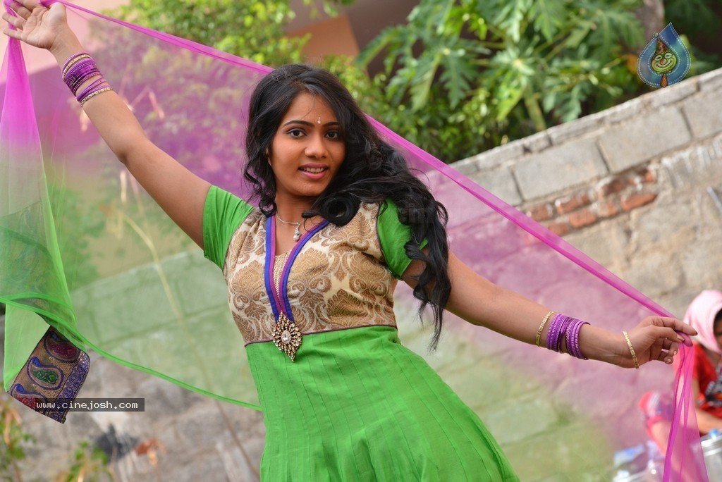 Dollar Ki Maro Vaipu Movie New Photos - 40 / 53 photos