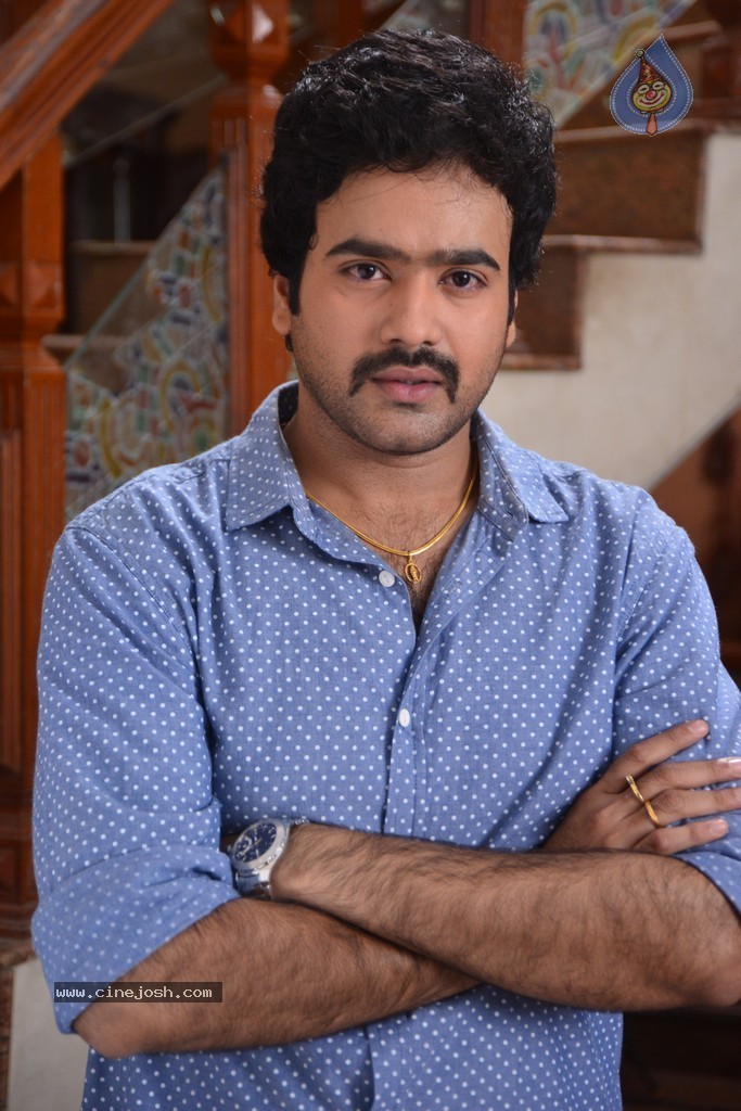 Dollar Ki Maro Vaipu Movie New Stills - 41 / 84 photos