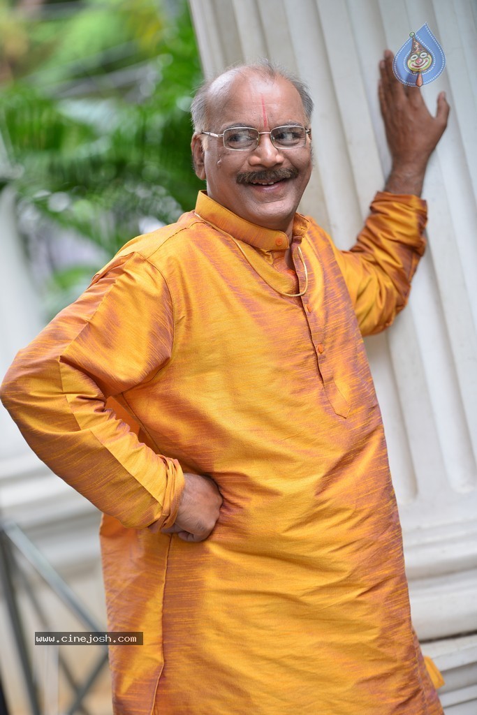 Dollar Ki Maro Vaipu Movie New Stills - 55 / 84 photos