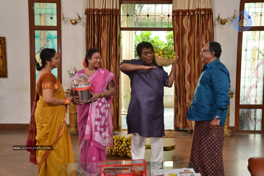 Dollar Ki Maro Vaipu Movie New Stills - 63 / 84 photos