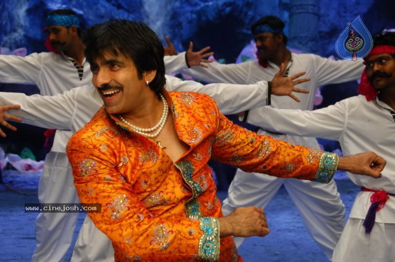 Don Seenu Movie New Stills - 30 / 42 photos