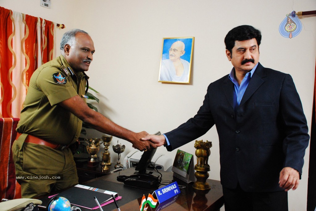 Dorakadu Movie Hot Stills - 29 / 45 photos